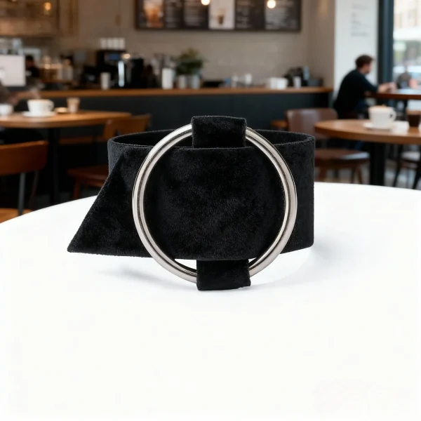 Handmade high-quality leather bracelet